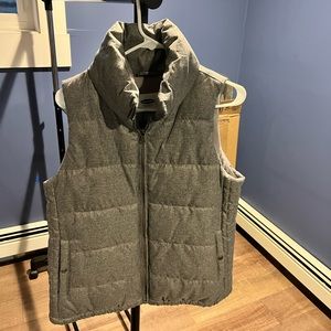 Old Navy grey vest
